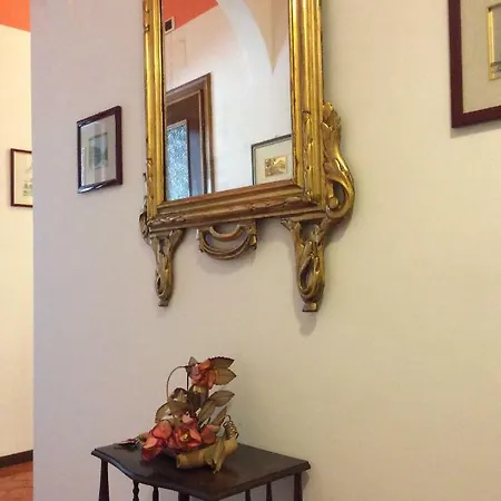 Lägenhet Maison Golfo Del Grifo